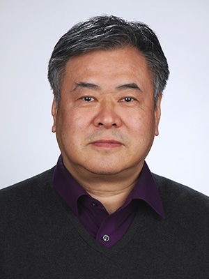 TCM Arzt und Heilpraktiker Dr. Richard Rong Wang