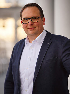 Robert Eger